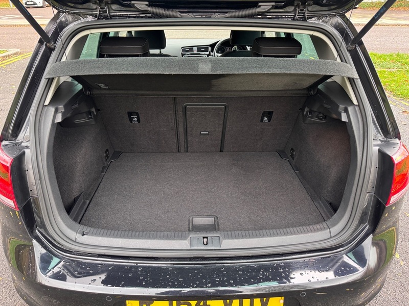 Used Volkswagen Golf 2015 for sale - 76510430: Photo 46