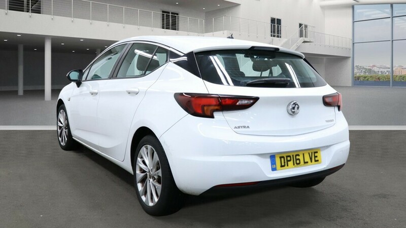 Used Vauxhall Astra 2016 for sale - 76821399: Photo 3