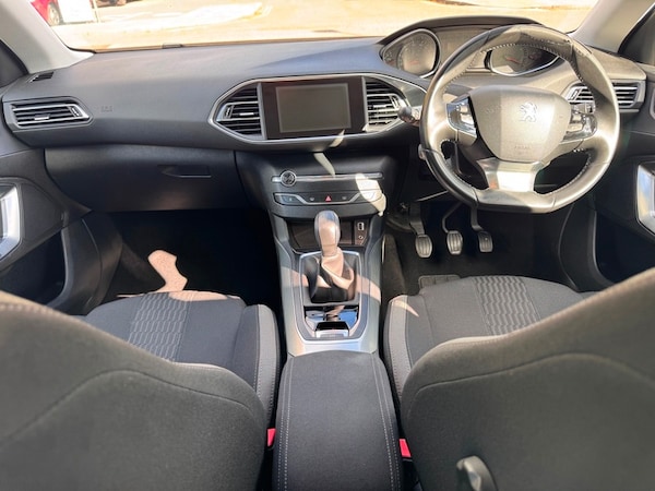 Used Peugeot 308 2015 for sale - 76313342: Photo 11