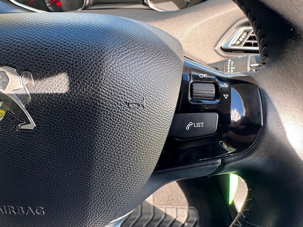 Used Peugeot 308 2015 for sale - 76313342: Photo 15