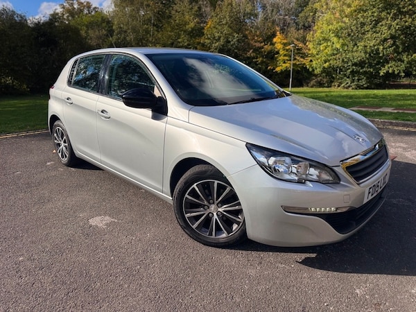 Used Peugeot 308 2015 for sale - 76313342: Photo 1