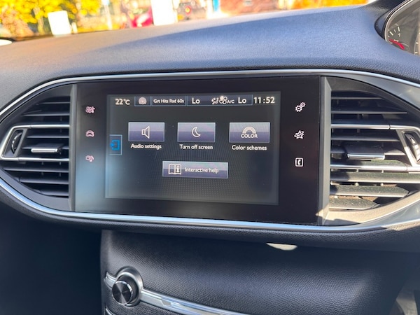 Used Peugeot 308 2015 for sale - 76313342: Photo 20
