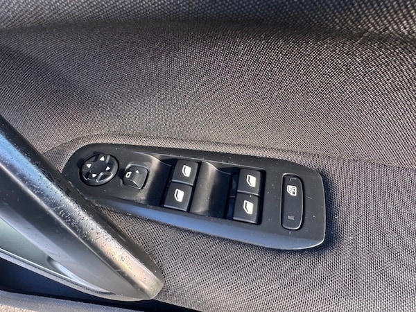 Used Peugeot 308 2015 for sale - 76313342: Photo 41