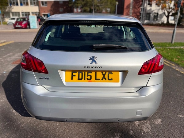 Used Peugeot 308 2015 for sale - 76313342: Photo 4
