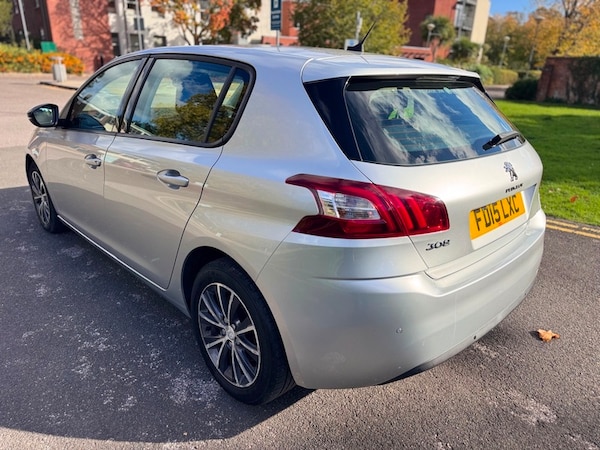 Used Peugeot 308 2015 for sale - 76313342: Photo 5