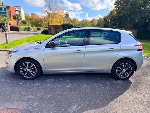 Used Peugeot 308 2015 for sale - 76313342: Photo 6