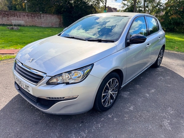 Used Peugeot 308 2015 for sale - 76313342: Photo 7