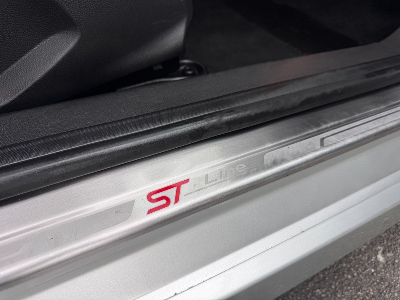 Used Ford Fiesta 2016 for sale - 78097622: Photo 38