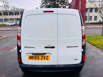 Used Renault Kangoo 2015 for sale - 77264161: Photo