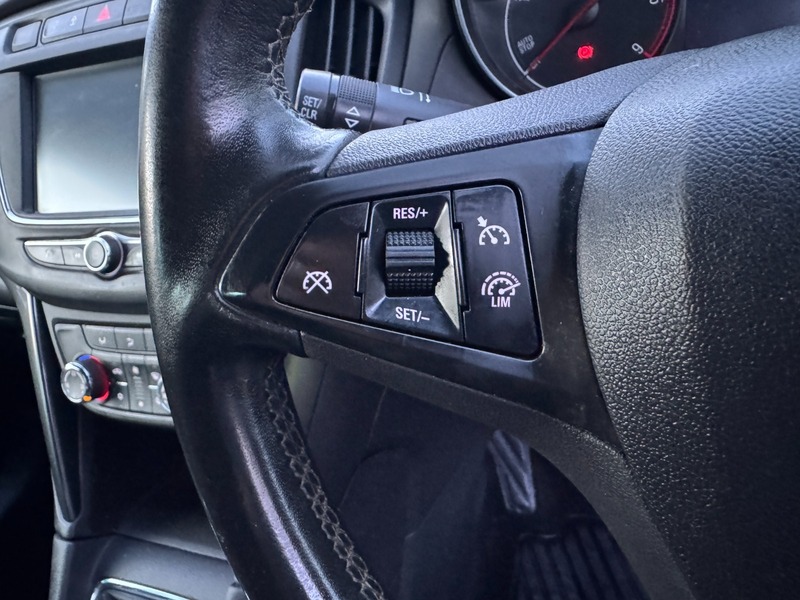 Used Vauxhall Zafira 2017 for sale - 77547980: Photo 15