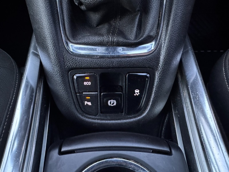 Used Vauxhall Zafira 2017 for sale - 77547980: Photo 21