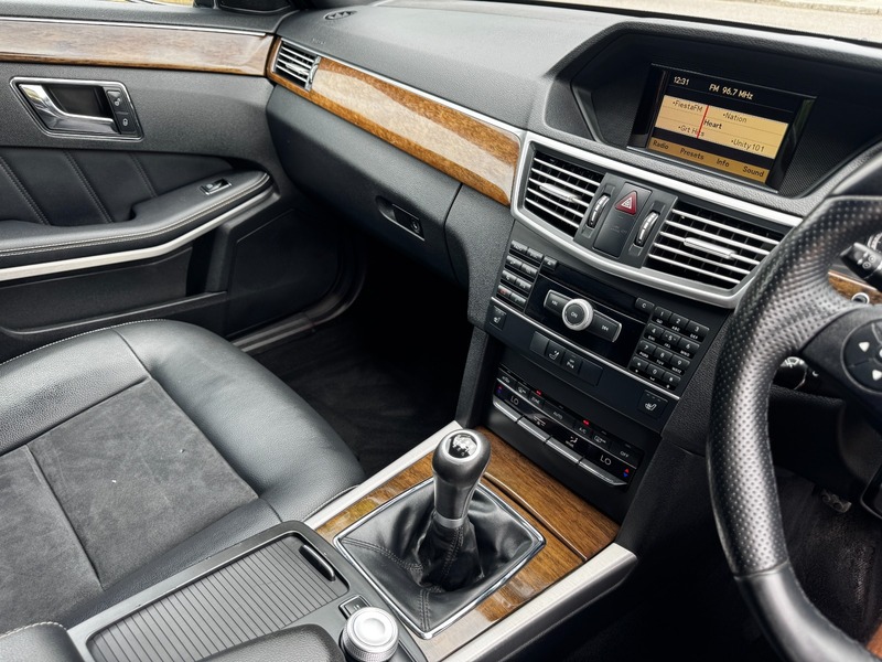 Used Mercedes-Benz E Class 2012 for sale - 76376396: Photo 13