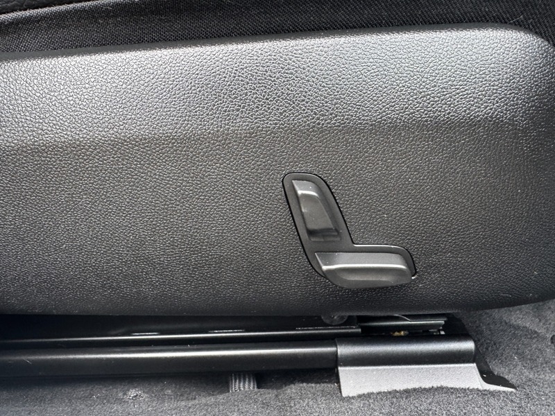 Used Mercedes-Benz E Class 2012 for sale - 76376396: Photo 22