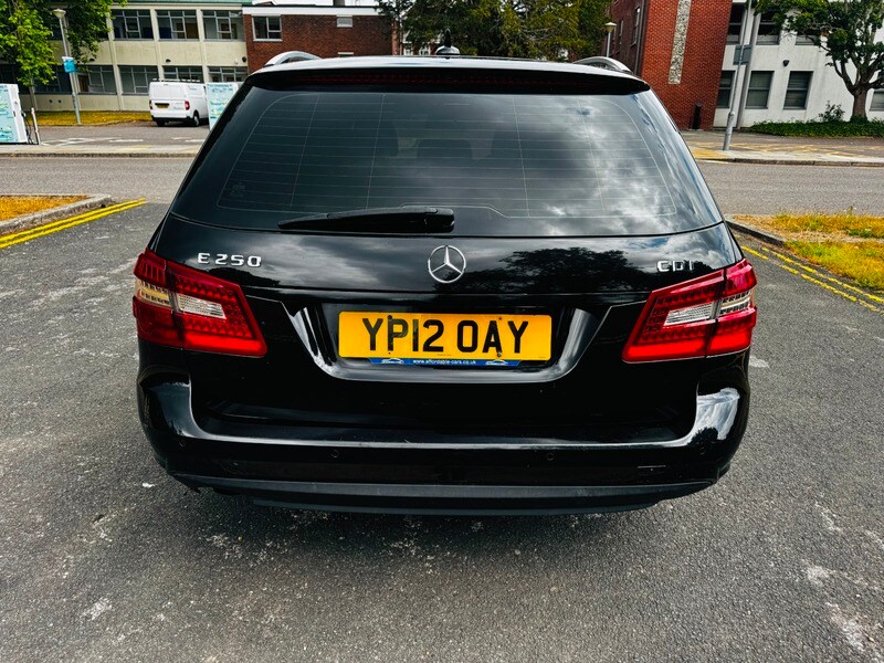 Used Mercedes-Benz E Class 2012 for sale - 76376396: Photo 39