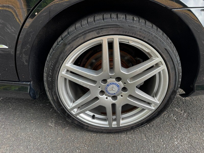 Used Mercedes-Benz E Class 2012 for sale - 76376396: Photo 46