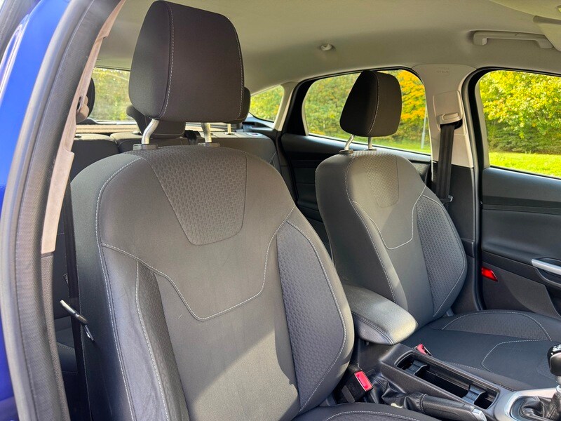 Used Ford Focus 2015 for sale - 75953050: Photo 32