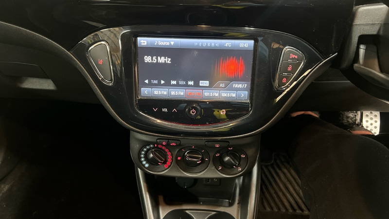 Used Vauxhall Corsa 2015 for sale - 77409209: Photo 10