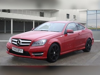 Used Mercedes-Benz C Class 2015 for sale - 77437910: Photo