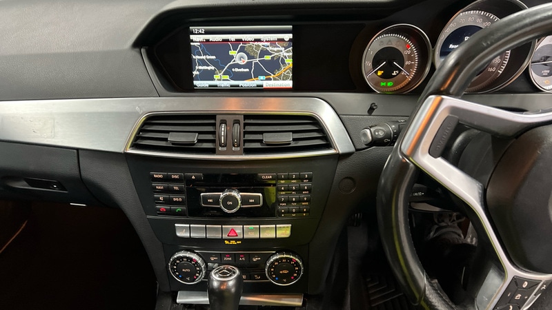 Used Mercedes-Benz C Class 2015 for sale - 77437910: Photo 9