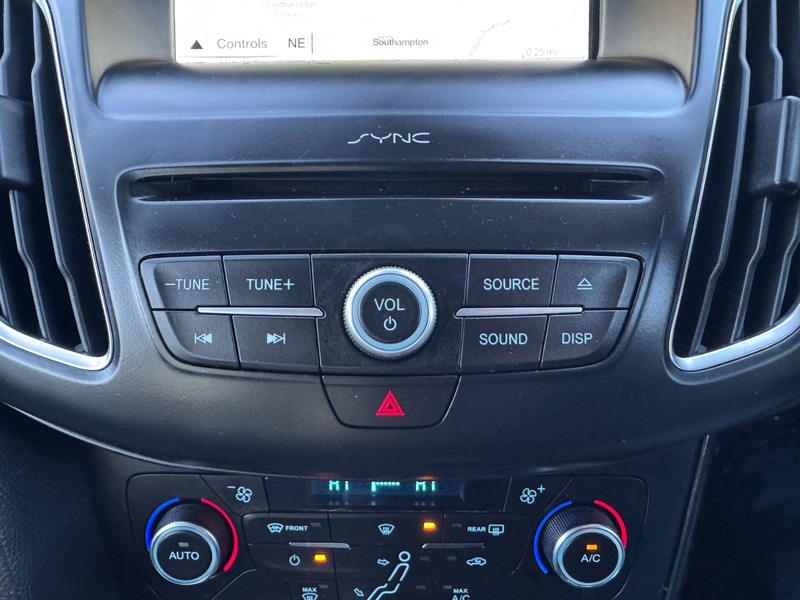 Used Ford Focus 2017 for sale - 77096811: Photo 24