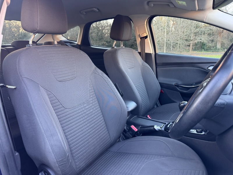 Used Ford Focus 2017 for sale - 77096811: Photo 35