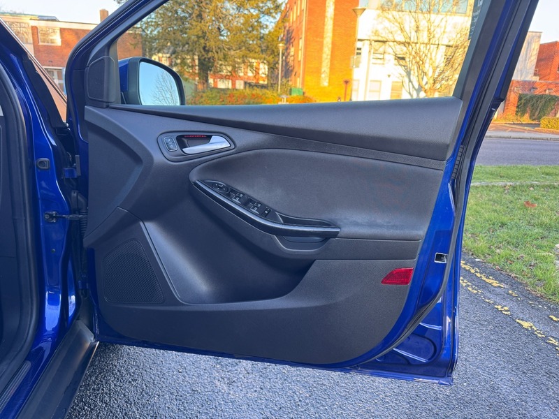 Used Ford Focus 2017 for sale - 77096811: Photo 45