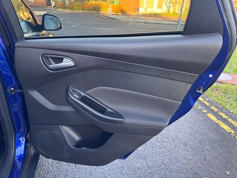 Used Ford Focus 2017 for sale - 77096811: Photo 48