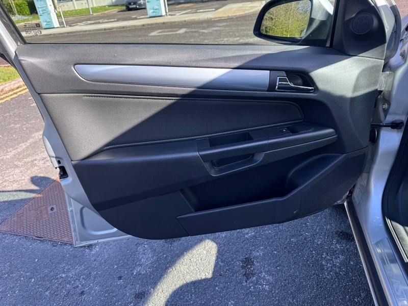 Used Vauxhall Astra 2009 for sale - 78069667: Photo 39