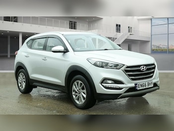 Hyundai TUCSON feature image