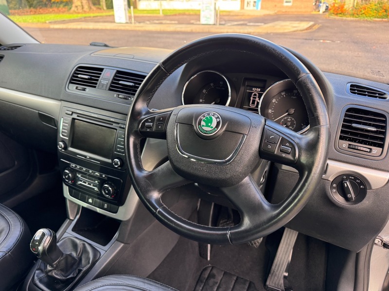 Used Skoda Yeti 2011 for sale - 76758780: Photo 25