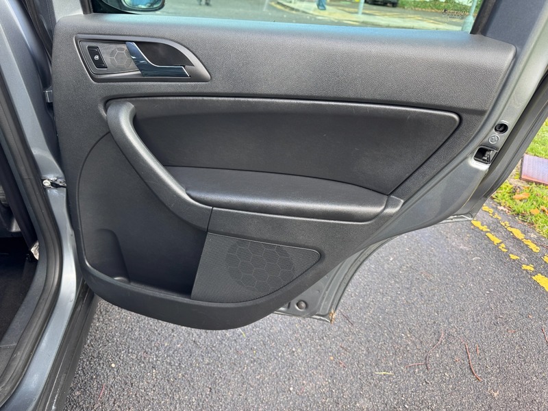 Used Skoda Yeti 2011 for sale - 76758780: Photo 38