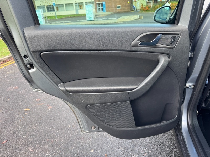 Used Skoda Yeti 2011 for sale - 76758780: Photo 39