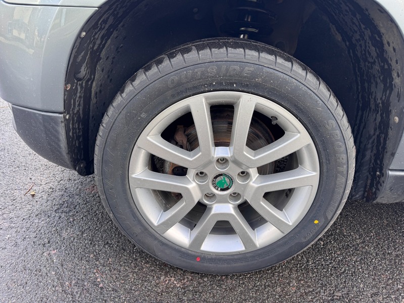 Used Skoda Yeti 2011 for sale - 76758780: Photo 43