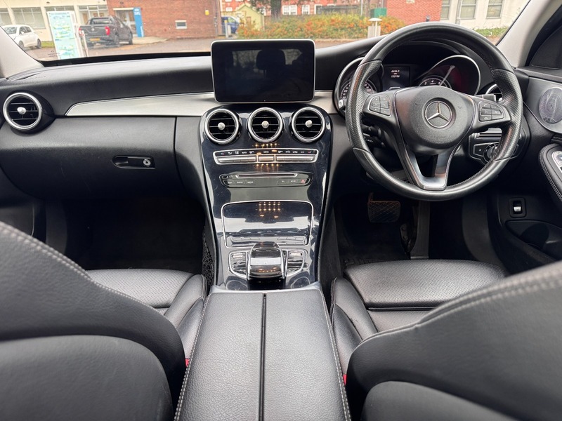 Used Mercedes-Benz C Class 2015 for sale - 76974072: Photo 11