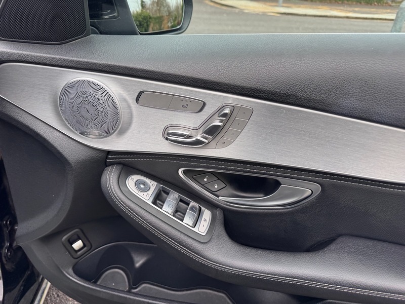 Used Mercedes-Benz C Class 2015 for sale - 76974072: Photo 42