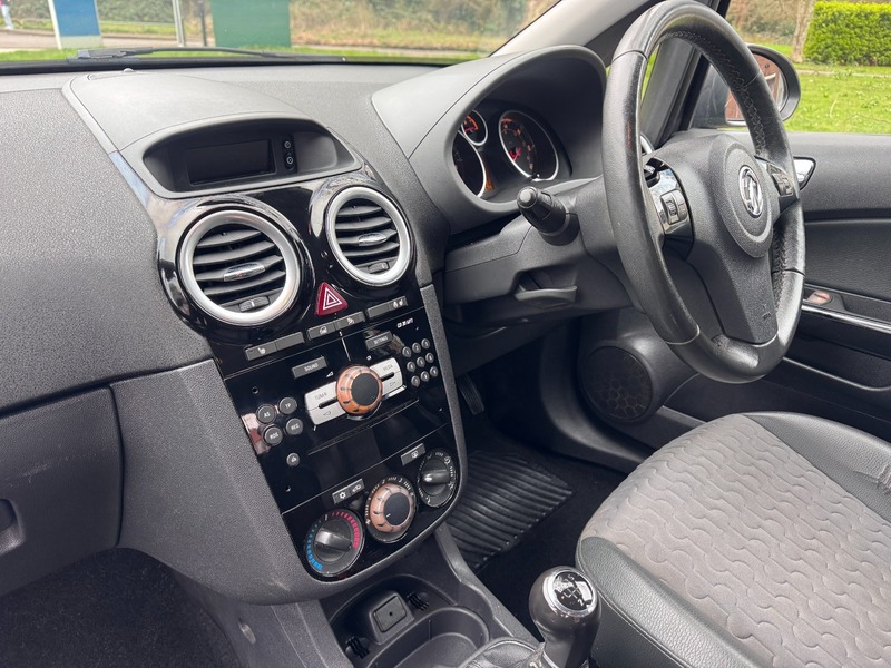 Used Vauxhall Corsa 2013 for sale - 77798514: Photo 11
