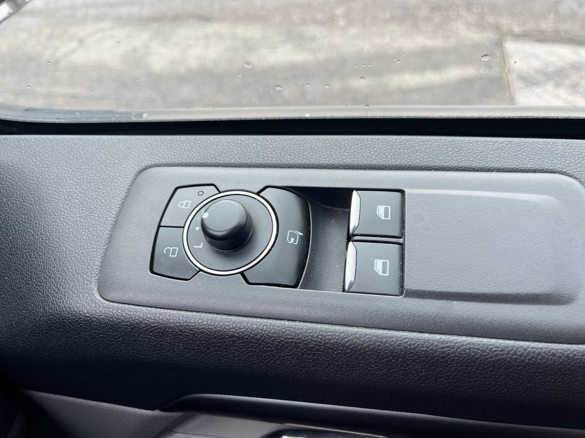 Used Ford Tourneo Custom 2025 for sale - 77884776: Photo 18