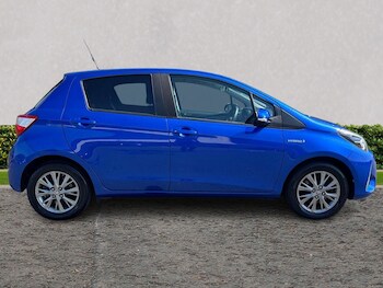 Used Toyota Yaris 2019 for sale - 78431416: Photo
