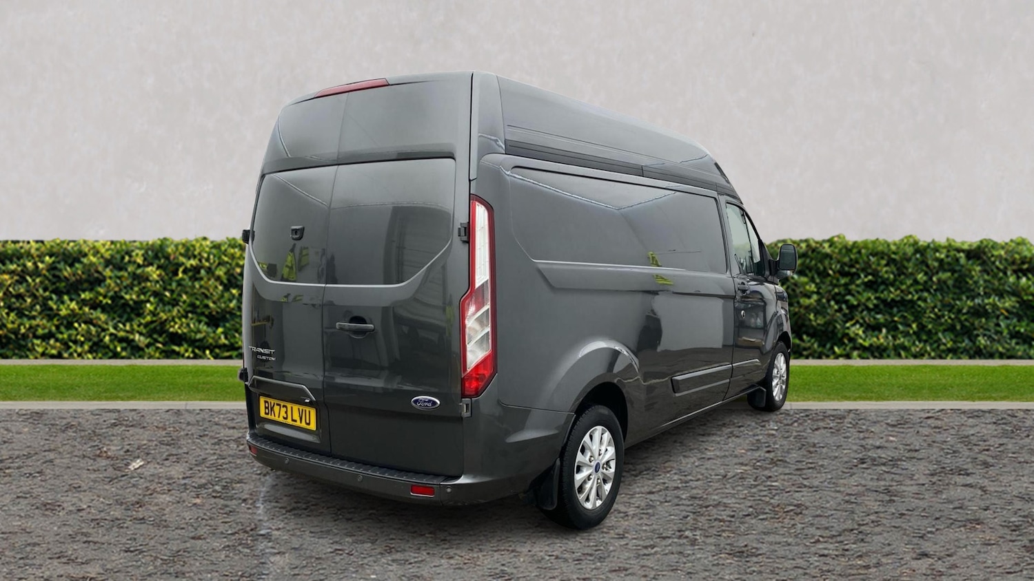 Used Ford Transit Custom 2023 for sale - 77884792: Photo 2