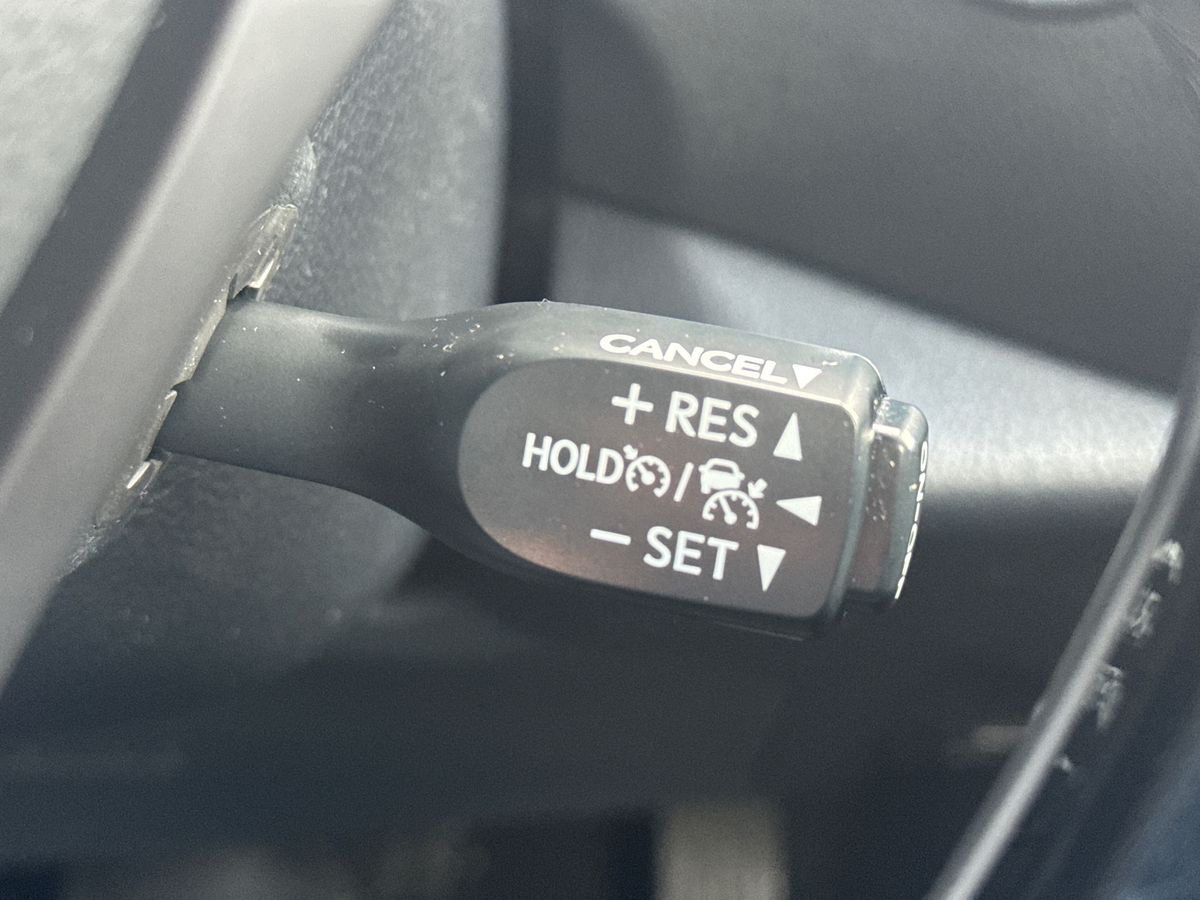 Used Toyota C-HR 2017 for sale - 77877446: Photo 32