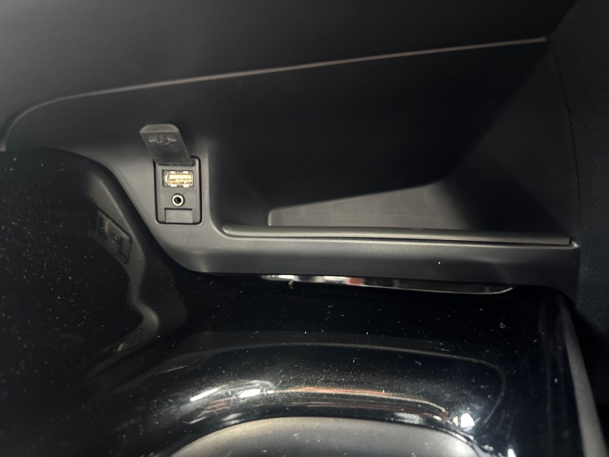 Used Toyota C-HR 2017 for sale - 77877446: Photo 36