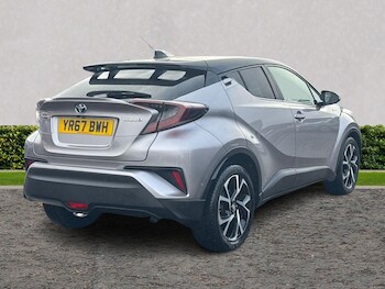 Used Toyota C-HR 2017 for sale - 77877446: Photo
