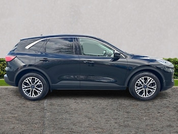 Used Ford Kuga 2021 for sale - 77975557: Photo