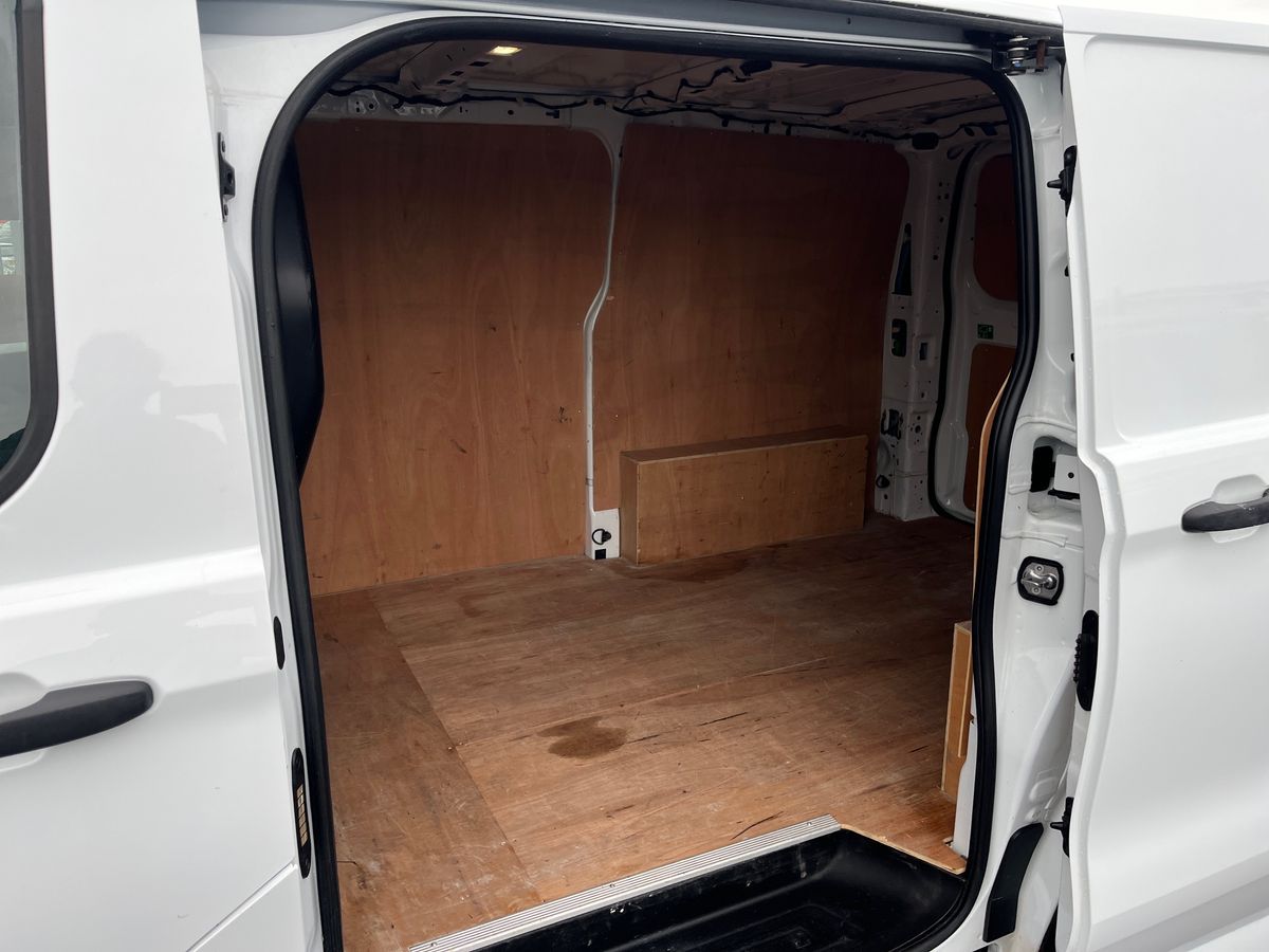 Used Ford Transit Custom 2024 for sale - 77884778: Photo 47