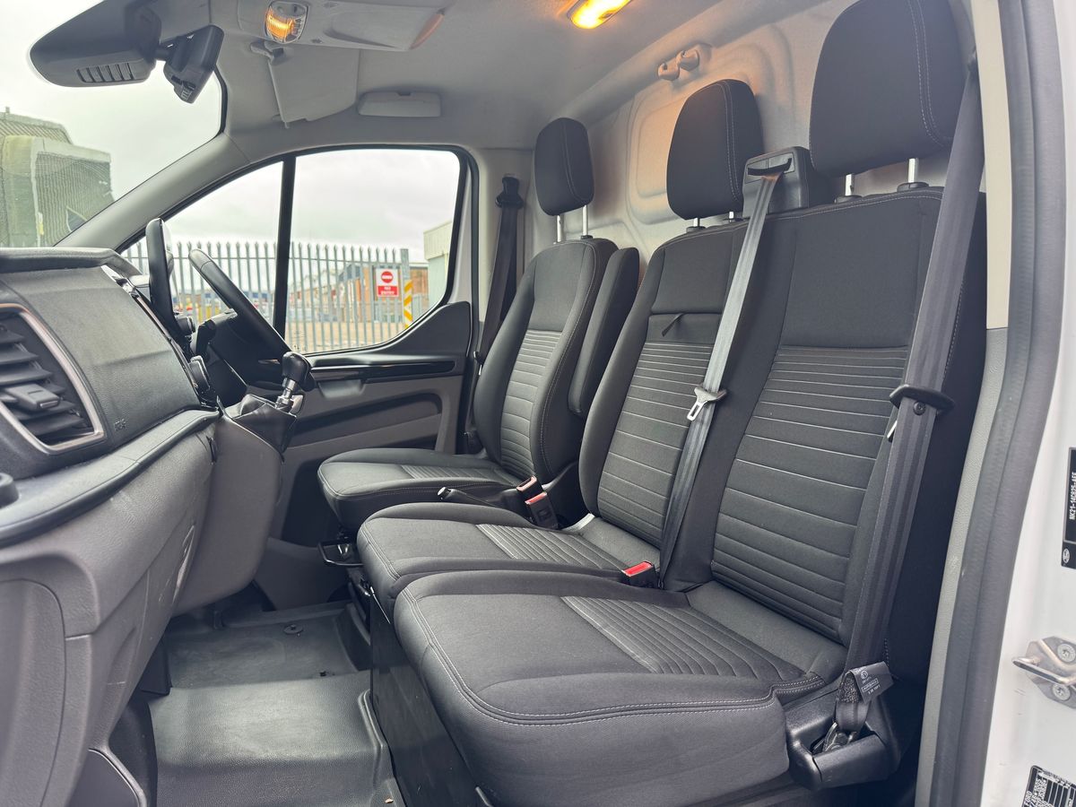 Used Ford Transit Custom 2024 for sale - 77877465: Photo 17