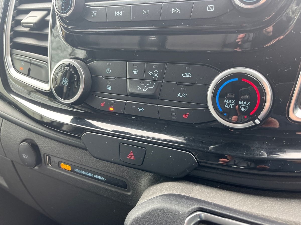 Used Ford Transit Custom 2023 for sale - 77884789: Photo 17