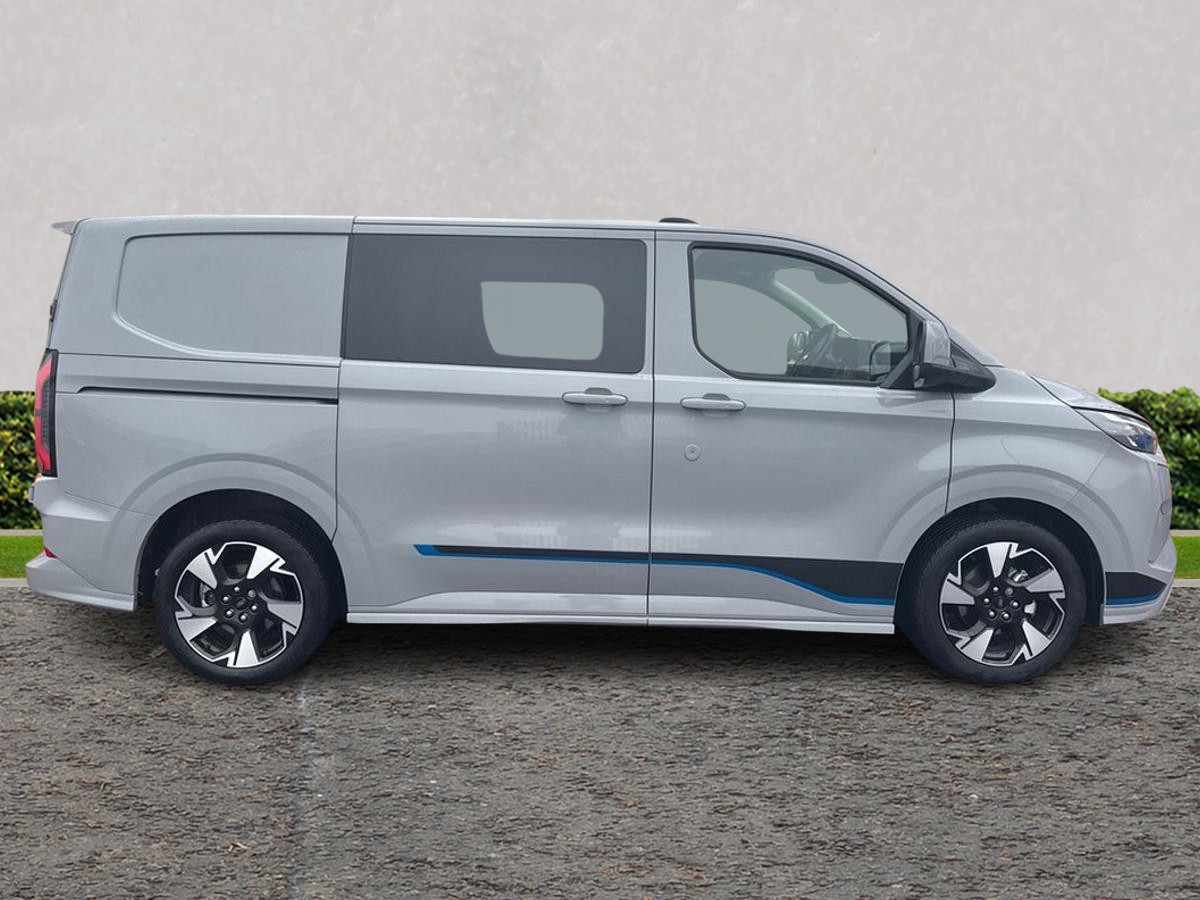 Used Ford Transit Custom 2025 for sale - 77877473: Photo 2