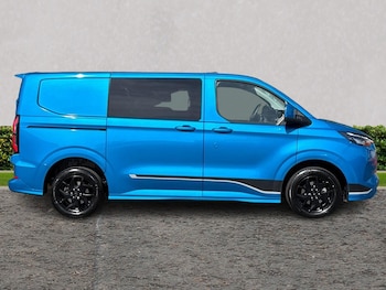 Used Ford Transit Custom 2025 for sale - 78343906: Photo