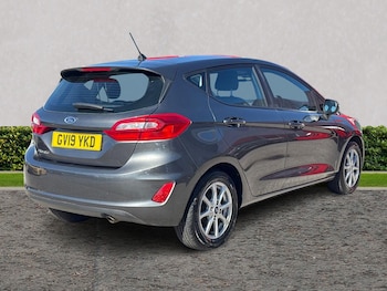 Used Ford Fiesta 2019 for sale - 78103005: Photo