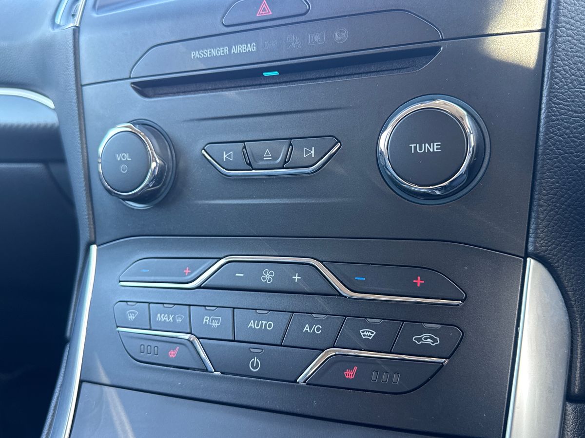 Used Ford S-Max 2023 for sale - 77877445: Photo 17